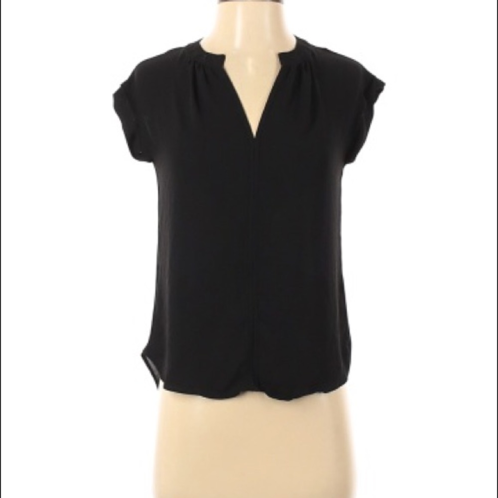 Philosophy black vneck Work topSize Large